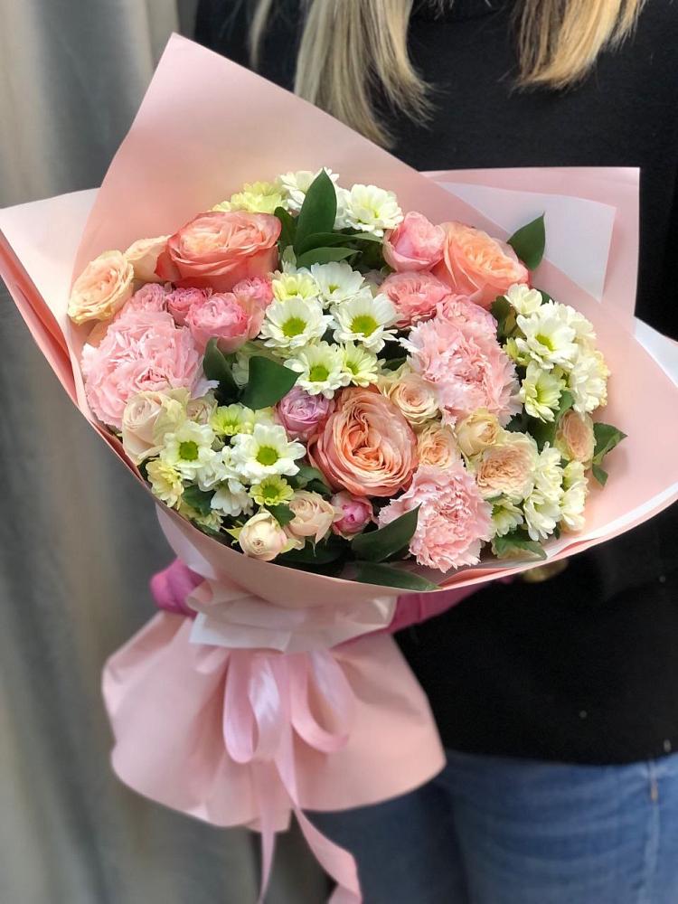 Букет цветов из: Гвоздики, Розы и Хризантемы в Кетово