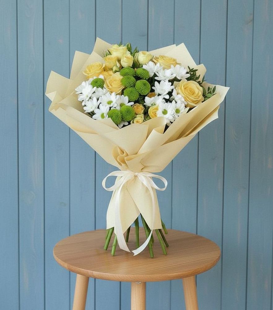 Букет цветов из: Хризантемы и Розы в Кетово