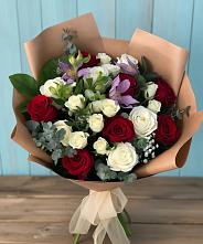 Букет цветов из:  Розы и Альстромерии в Кетово