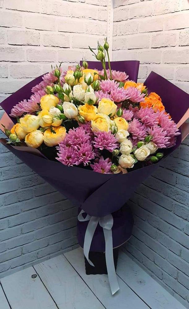 Букет цветов из: Хризантемы и Розы в Кетово