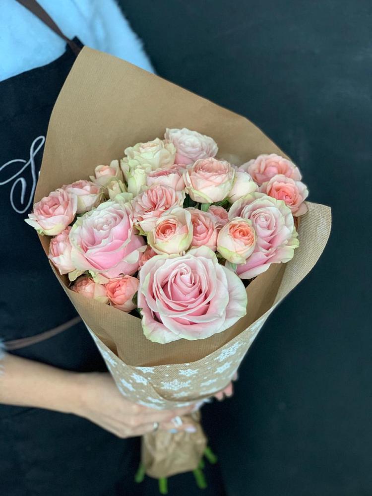 Букет цветов из: Хризантемы и Розы в Кетово