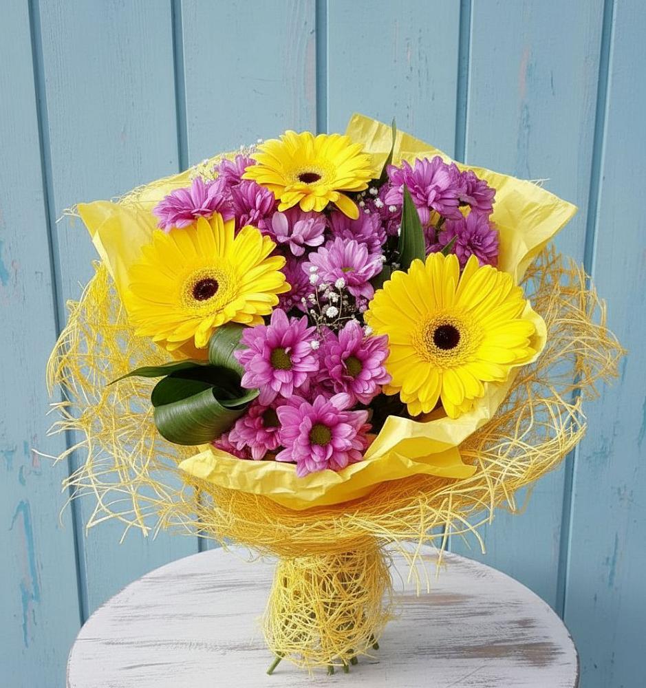 Букет цветов из: Хризантемы и Герберы в Кетово