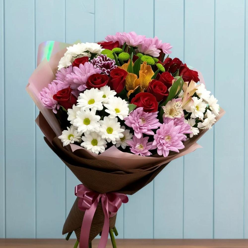 Букет цветов из: Розы, Хризантемы и Альстромерии в Кетово