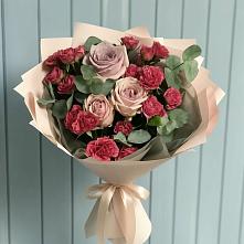 Букет цветов из:  Гвоздики и Розы в Кетово